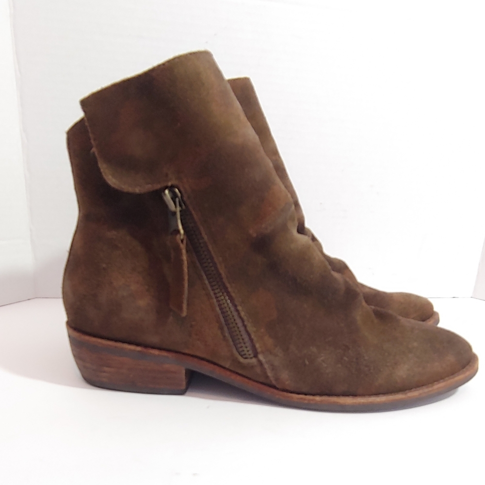 Matisse "Southside" camo suede ankle boots